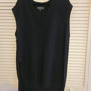 Sweater vest